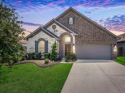 Property at 8707 W Crescent Lake Cir, Baytown, TX