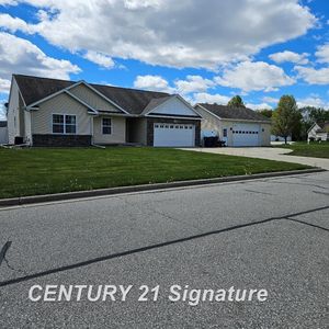 3891 Mystic Trl
