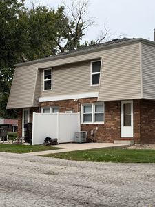 Property at 1503 Hovey Ave, Normal, IL