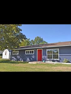 Property at 300 S Essie Ave, Wagoner, OK