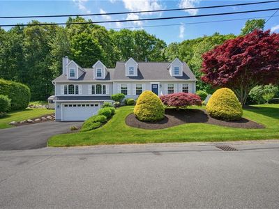 19 Oak Hill Dr