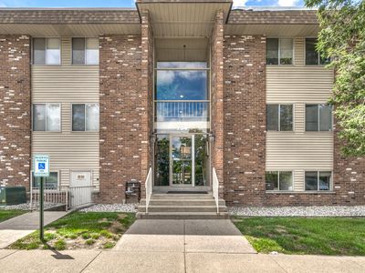 734 W Kilgore Rd APT 204