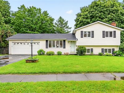 12 Teresa Cir