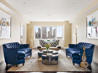 45 Sutton Pl Unit Phi