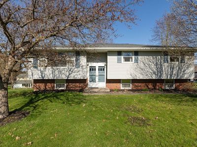 13 Riverview Dr