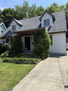 208 Poland Ave