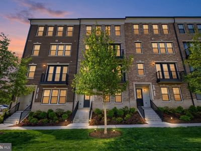 20775 Lamlash Ter