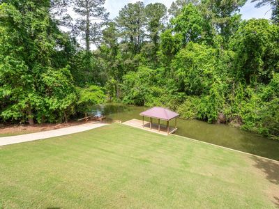 215 Davis Acres Dr