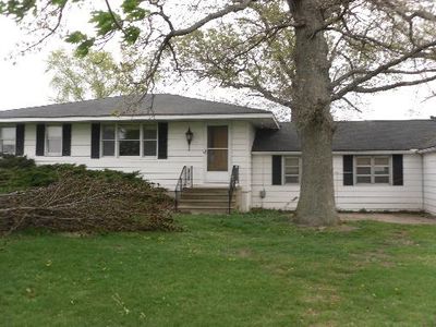 5623 N 16000w Rd