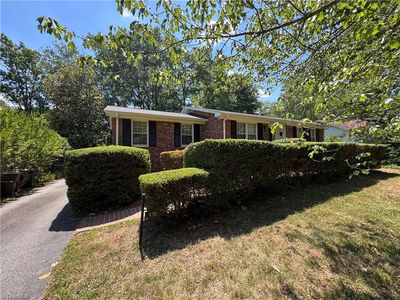 4311 Dogwood Dr