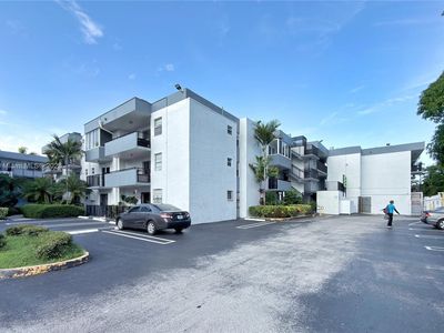 2465 SW 18th Ave APT 3307