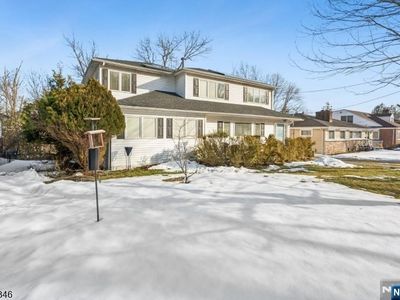 12 Dale Dr
