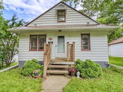 308 Sherman St