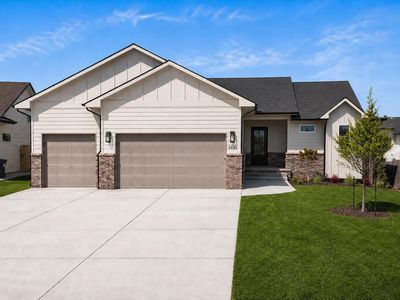 5881 N Saint Paul Ct