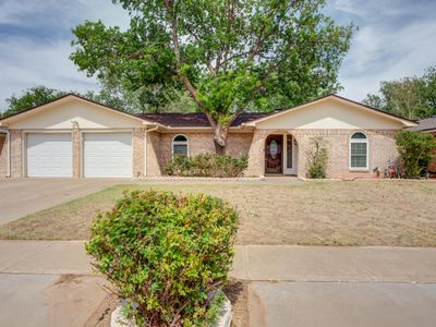 8507 Kenosha Dr