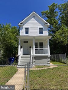 5247 Nelson Ave