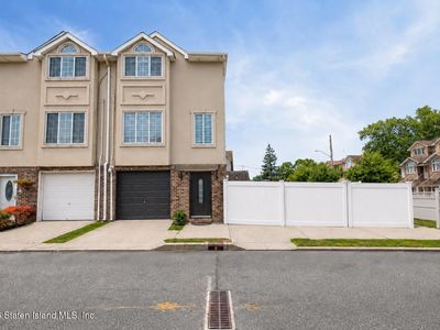12 Jason Ct