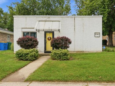 5143 Electric Ave