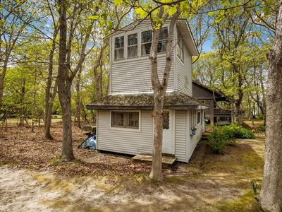 14 Old Colony Ave