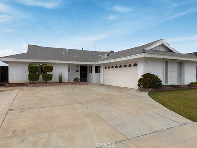 1700 W El Portal Dr