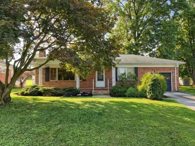 22 Crestview Dr