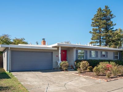 1239 Janet Way