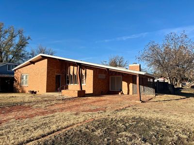 Property at 1100 Avenue I NW, Childress, TX