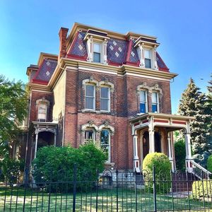 79 Alfred St