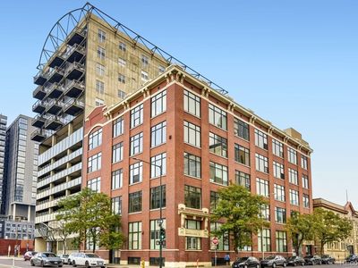 2000 Arapahoe Street #202
