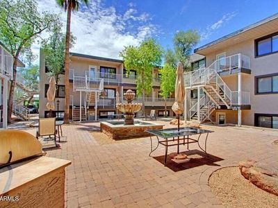 724 E Devonshire Ave UNIT 108