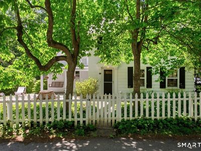247 Chestnut Hill Road