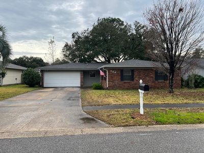 Property at 723 Clark Dr, Fort Walton Beach, FL
