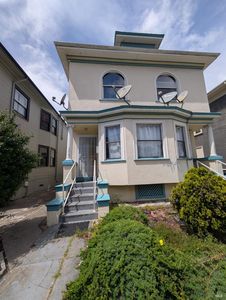 3865 - 3867 M L King Jr Way