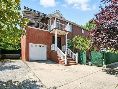 7716 Kew Forest Ln #1