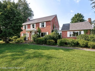 236 Glasco Turnpike
