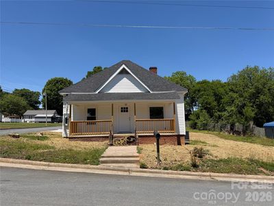 730 W Oakwood Ave