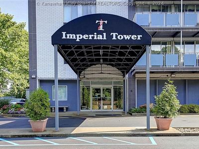 1800 Roundhill Rd APT 907