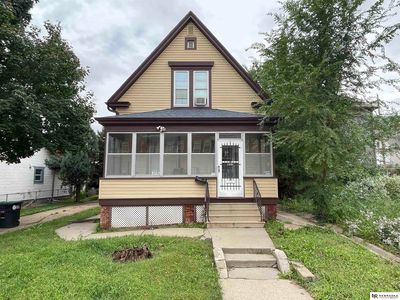 1006 S 25th St