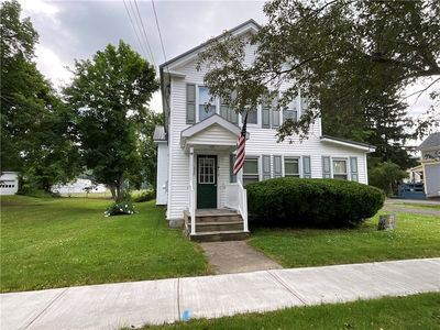 19 Grove Ave
