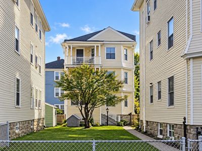 251 Cory St