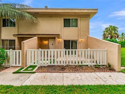 1455 NW 80th Ave APT J