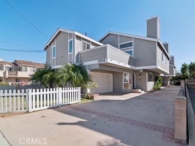 2314 Vanderbilt Ln
