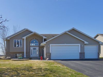 Property at 1007 Bluestem Ln, Lester Prairie, MN