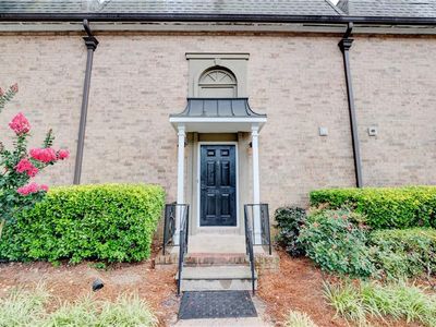 6980 Roswell Rd Unit B3