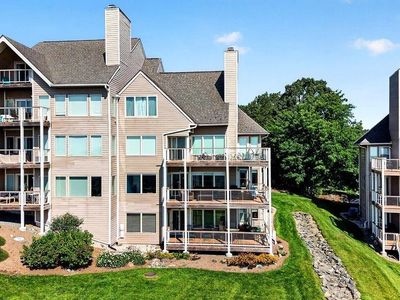 1623 Overlook