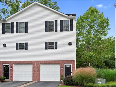 310 Creekview Ln