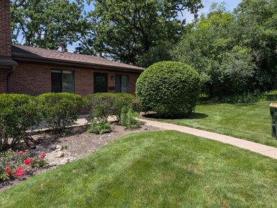 1231 Geneva Ln