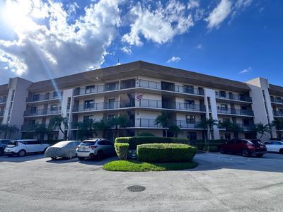 10207 Sunrise Lakes Boulevard #407