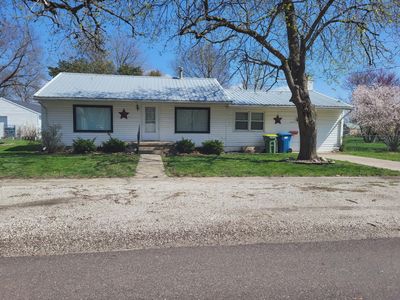 Property at 405 S Grove St, Colfax, IL