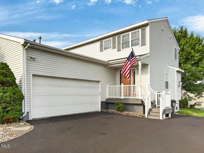 1 Erie Court
